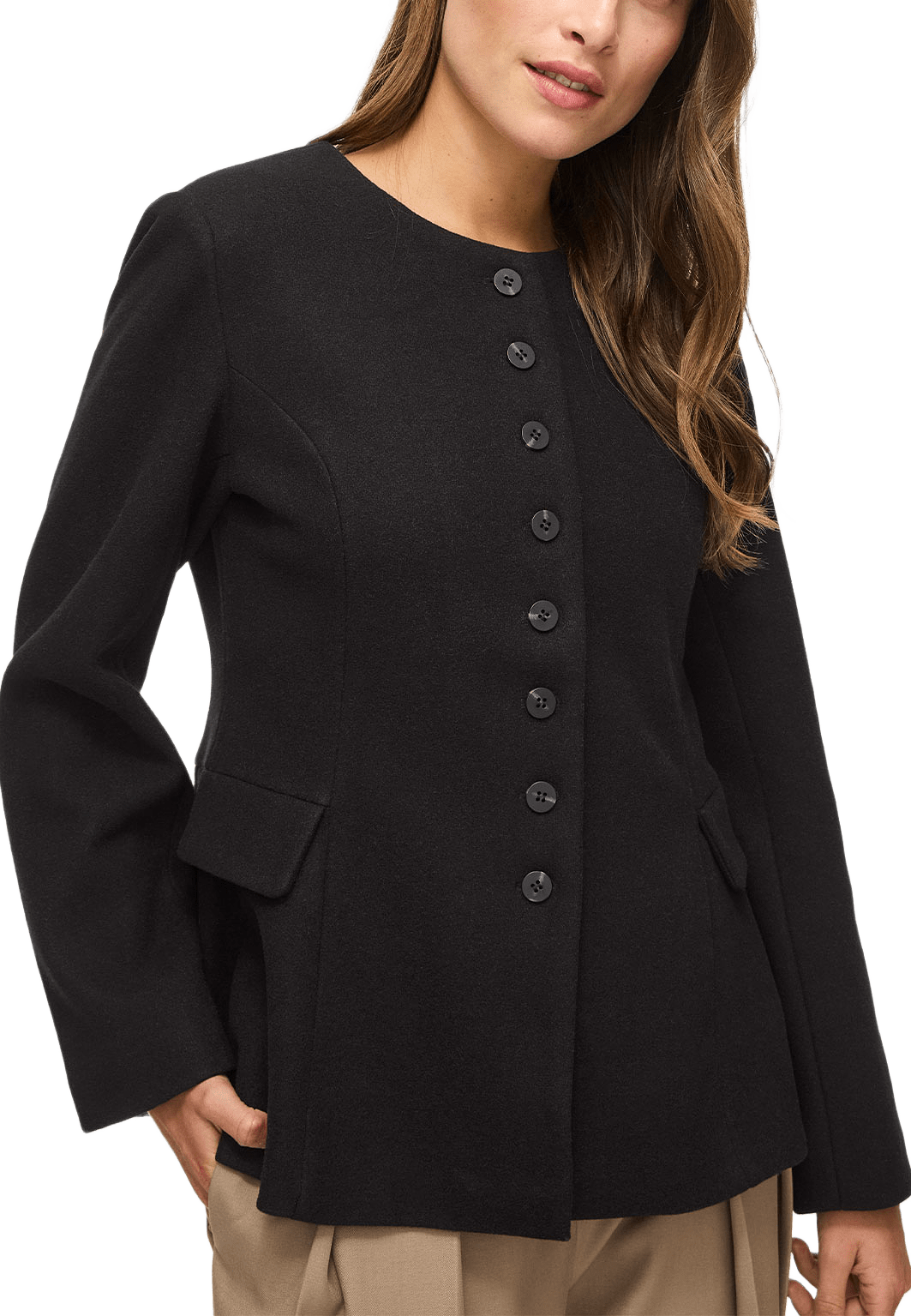 Vizikka Waist Jacket, från Vila, i färgen Black Beauty.