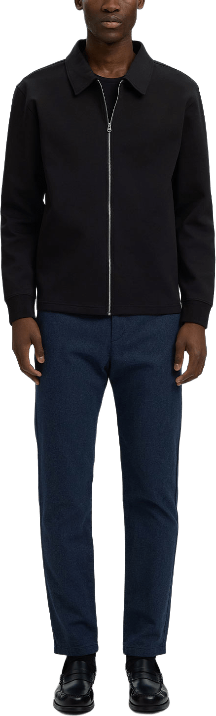 Tom Soft Full Zip Sweatshirt, från Selected, i färgen Black.