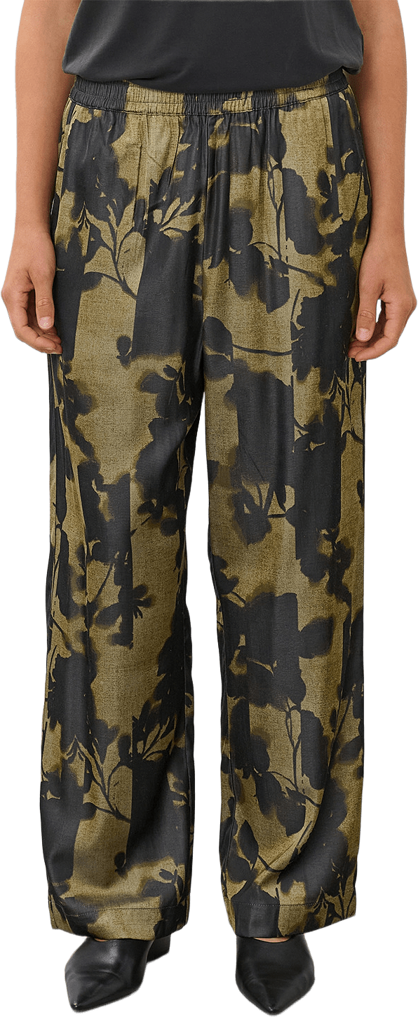 SLVehella Pull Up Pants, från Soaked In Luxury, i färgen Green Leek Distorted Floral.