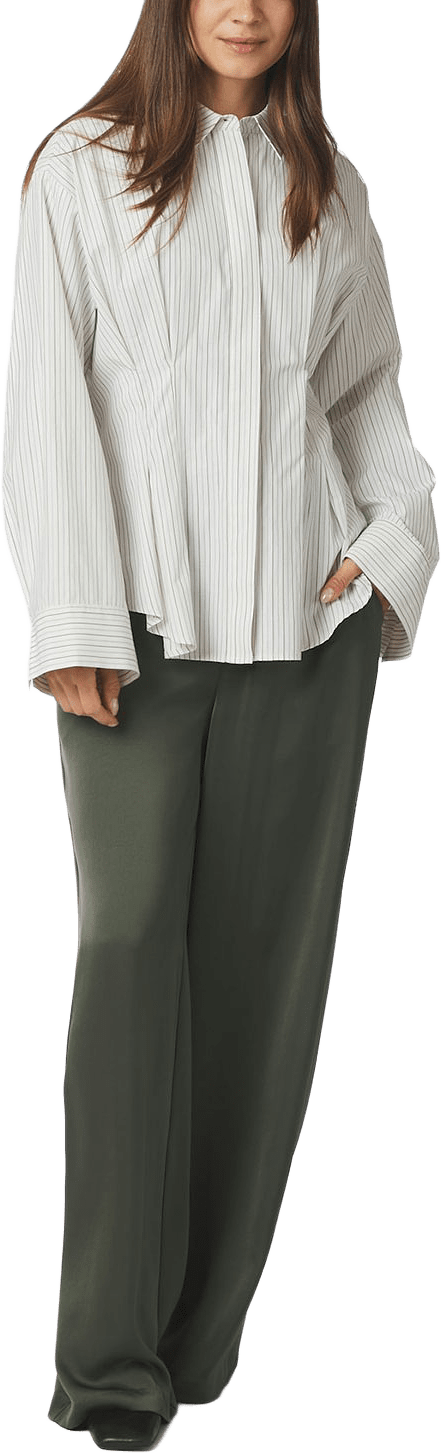 Lytra Double Stripe Shirt, från Neo Noir, i färgen White Stripe.