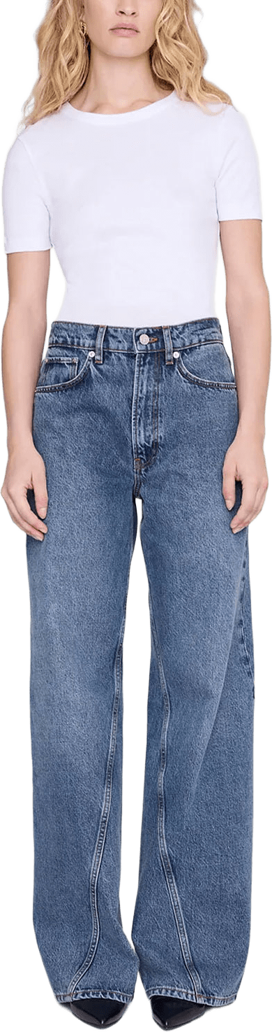 Brie Jeans, från Anine Bing, i färgen Washed Blue.