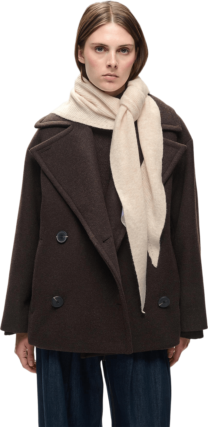 MAEIW MONIKA SCARF, från Inwear, i färgen Vanilla Melange.