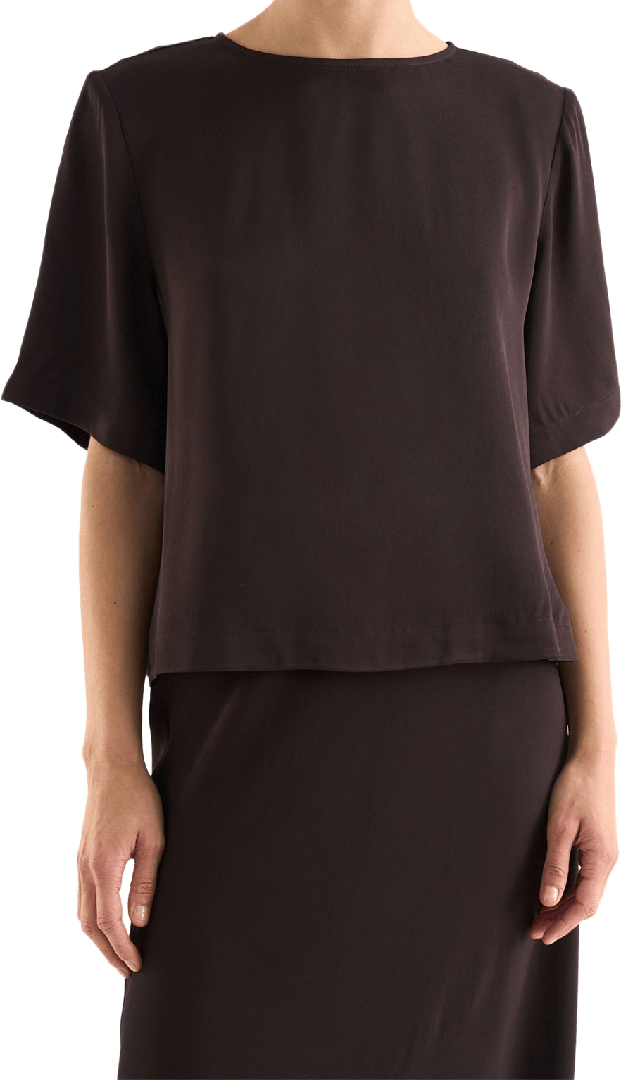 Leonie Satin Tee, från Twist & Tango, i färgen Mocha Brown.