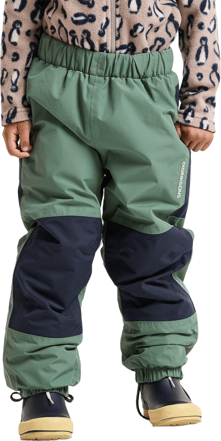 Narvi Pants 3, från Didriksons, i färgen Dark Moss.