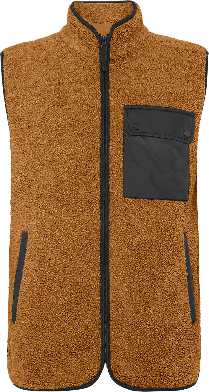 Rasmus Vest 2, från Didriksons, i färgen Spice Brown.