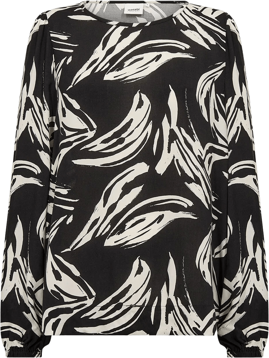 WA-JULIETTE AOP 2 BLOUSE, från Wasabi Concept, i färgen Black Combi.