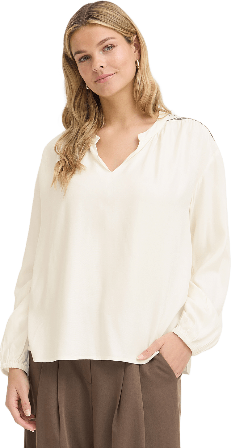 FRHELENE BL 1 Shirt, från Fransa, i färgen Whisper White.