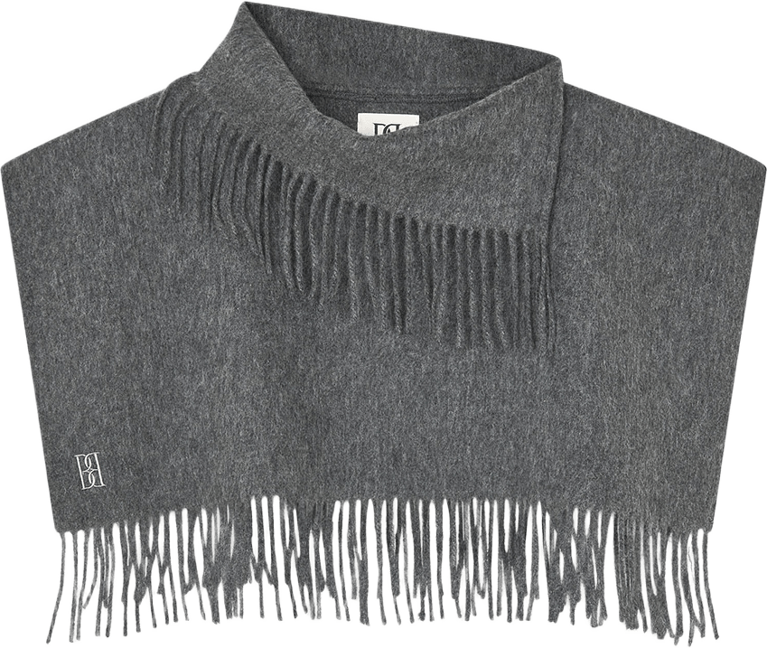 Turtla ullhalsduk, från By Malene Birger, i färgen Dark Grey Melange.