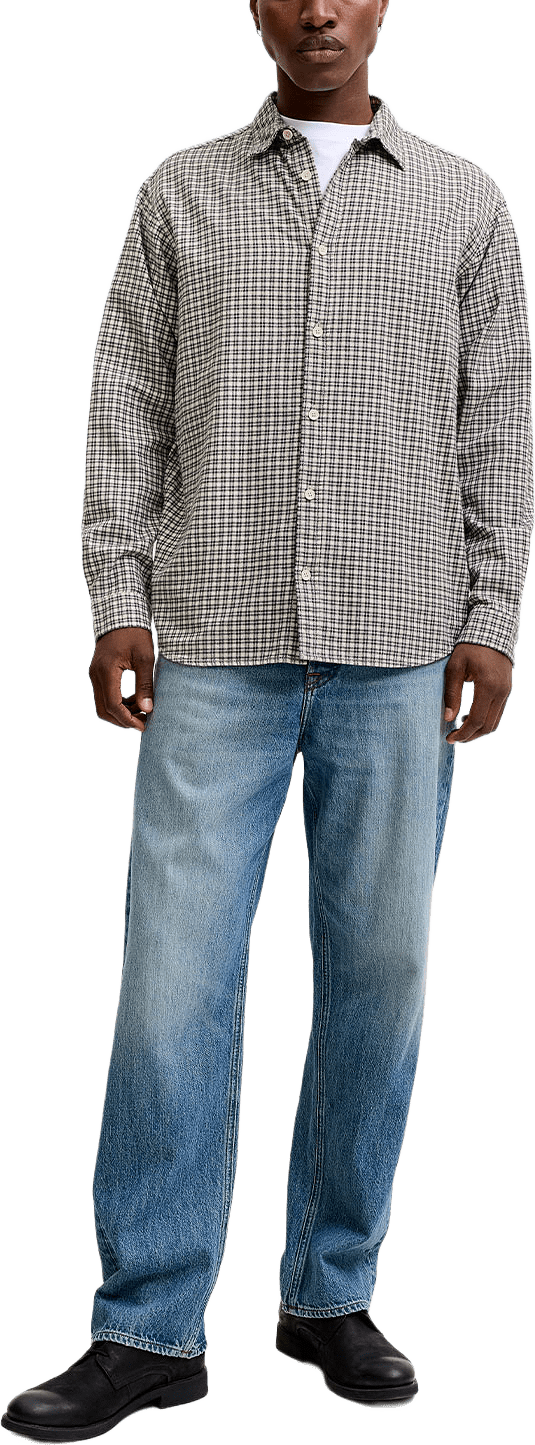 Carter Check Shirt, från Jack & Jones, i färgen Cloud Dancer.