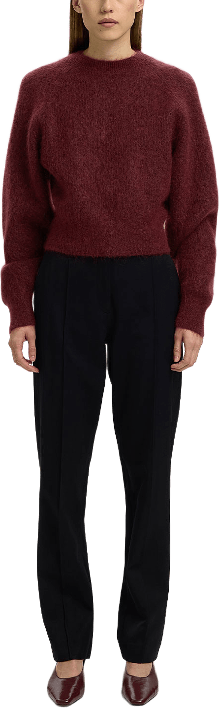 Mira Knit Short O-Neck Shirt, från Selected, i färgen Tawny Port.