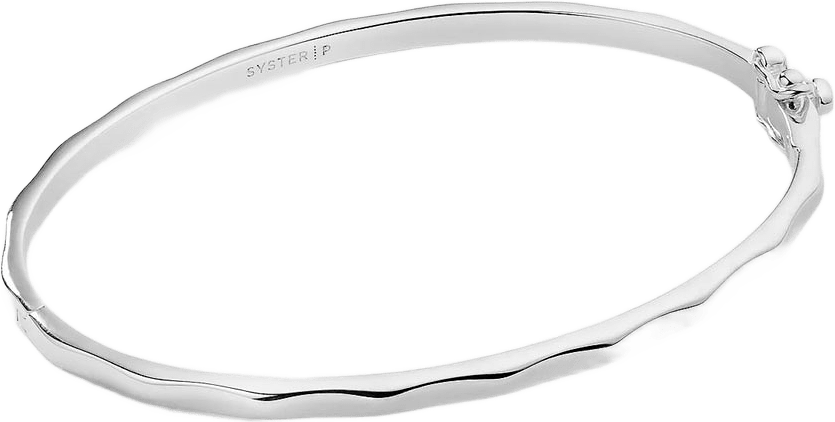 Cavelle Structured Bangle Bracelet, från Syster P, i färgen Silver.