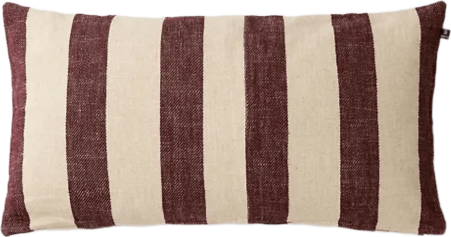 Aberdeen Kuddfodral 50x90 cm, från Himla, i färgen Burgundy.