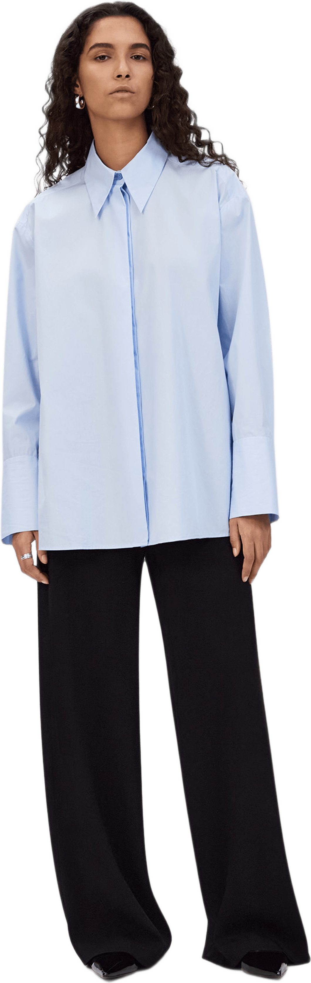 IOElvie Shirt, från Ivy Oak, i färgen Serenity Blue.