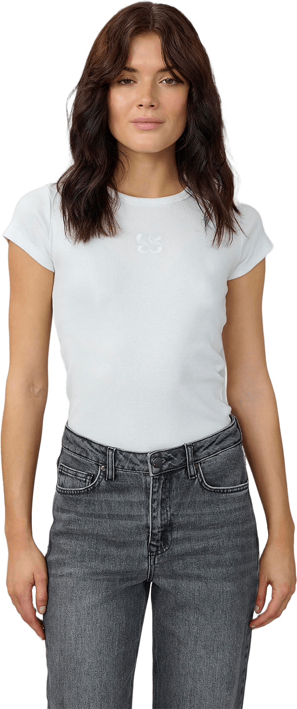 09 The Mandy Tee, från My Essential Wardrobe, i färgen Bright White.