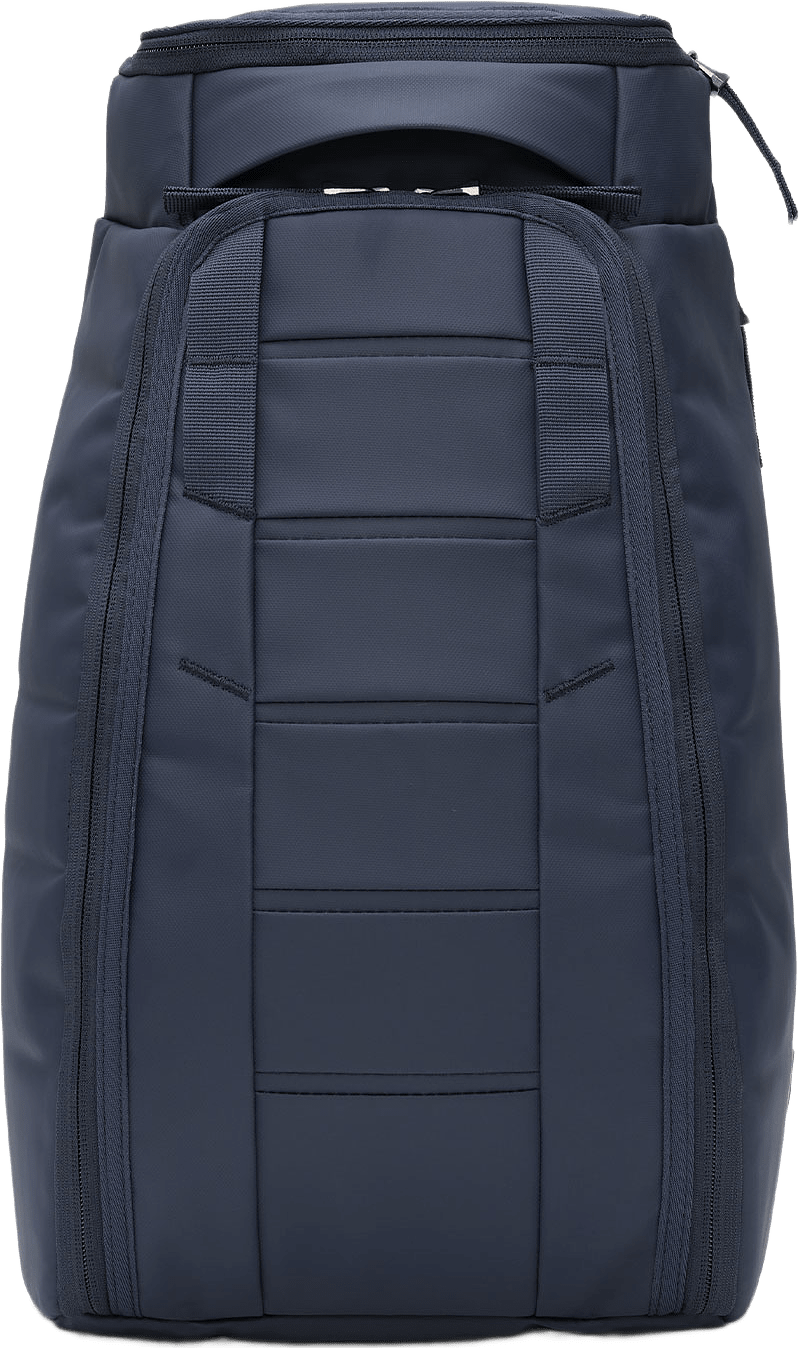 Hugger Backpack 20L, från DB, i färgen Blue Hour.