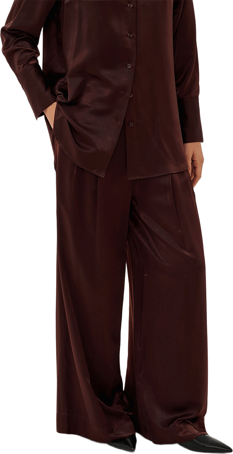 MWEstelle Wide pant, från My Essential Wardrobe, i färgen Chocolate Plum.