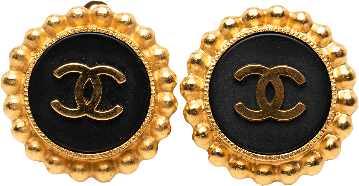 Chanel Gold Plated Resin Cc Button Clip On Earrings, från Luxclusif, i färgen gold.