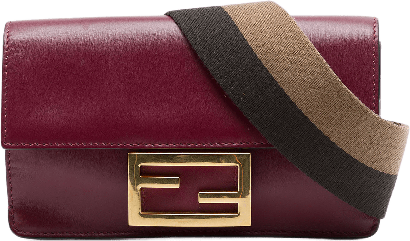 Fendi Mini Leather Flat Baguette Crossbody, från Luxclusif, i färgen röd.
