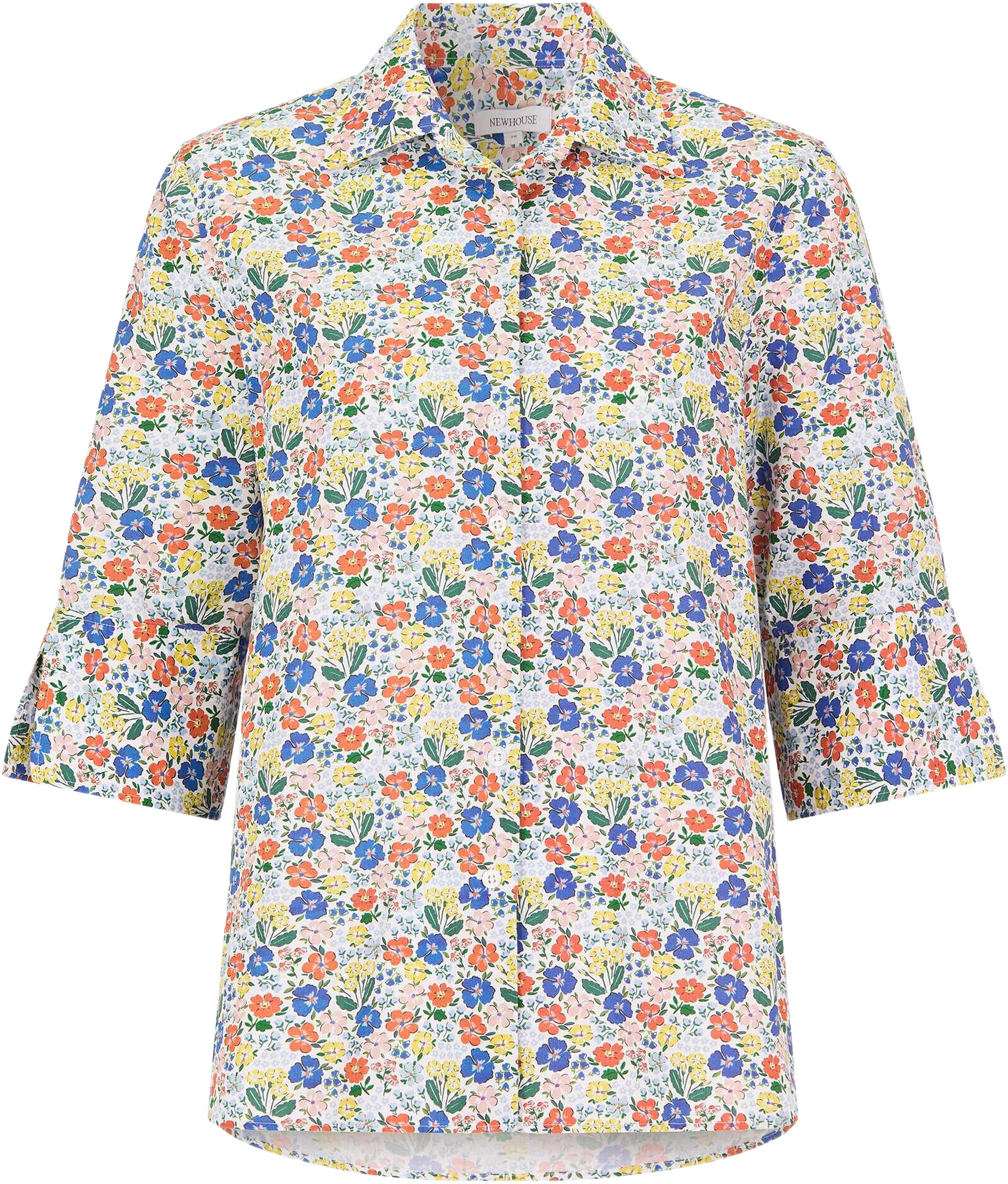 Mimmi Flower Shirt, från Newhouse, i färgen offwhite.