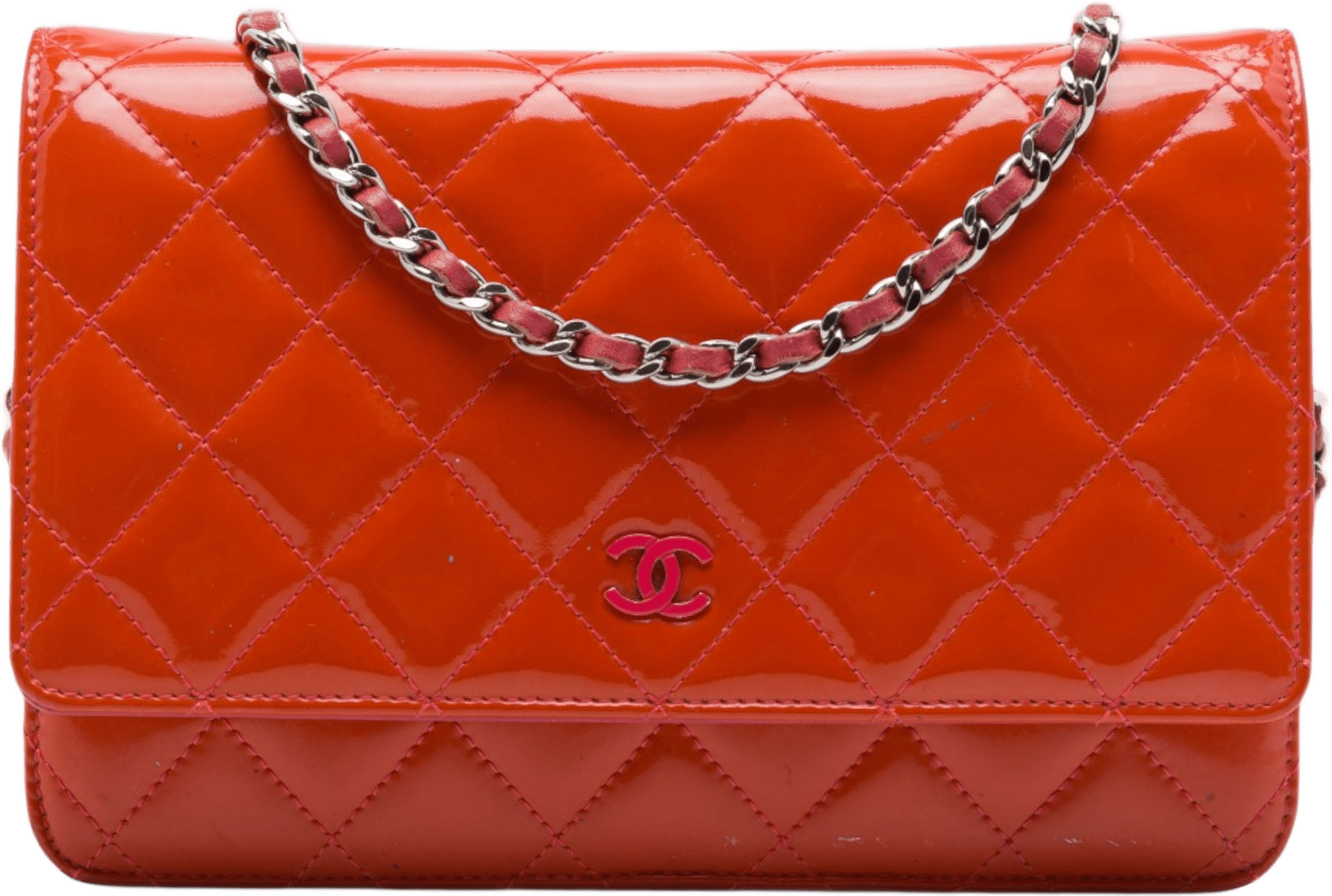 Chanel Cc Quilted Patent Incognito Wallet On Chain, från Luxclusif, i färgen orange.