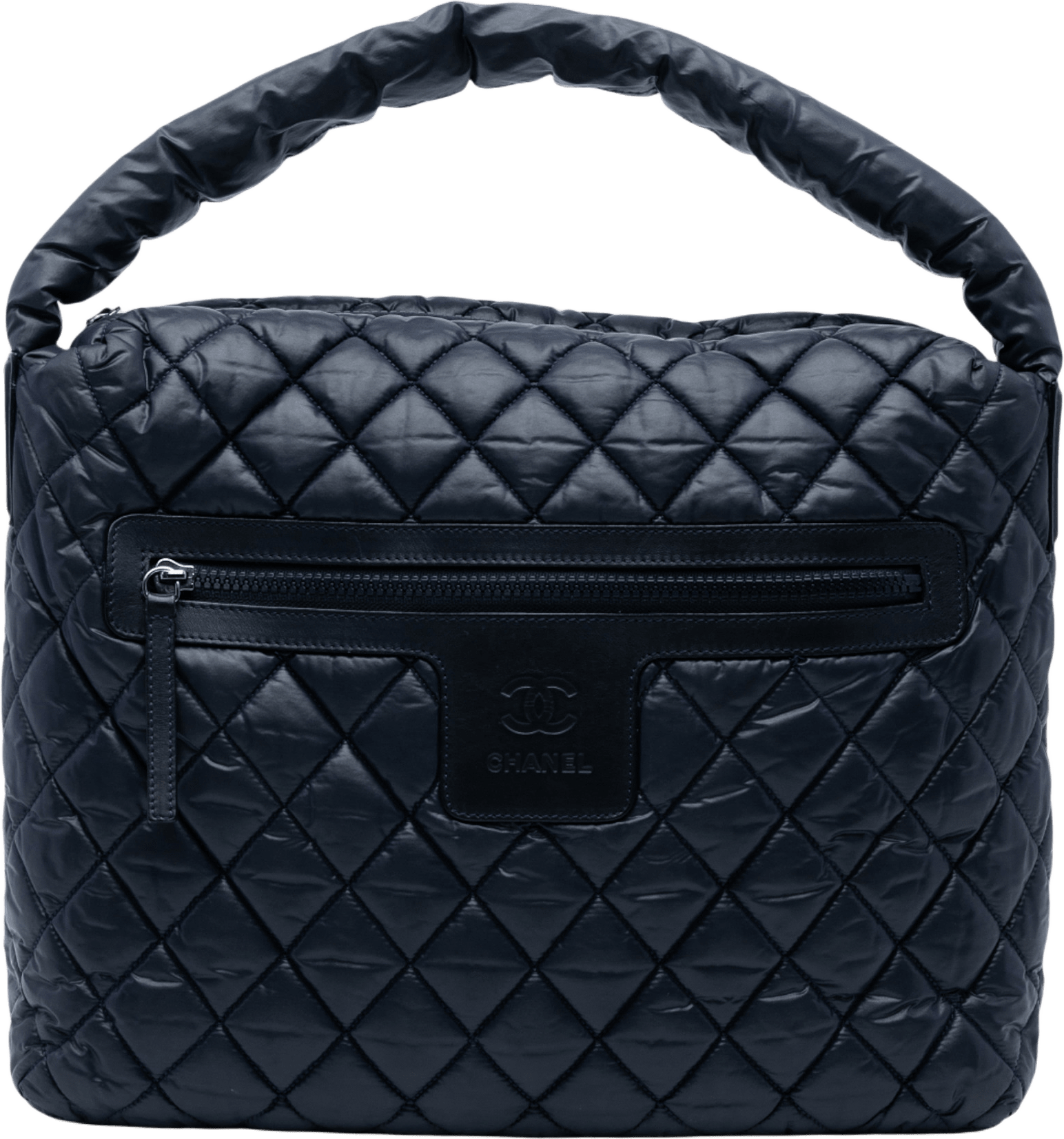 Chanel Quilted Nylon Coco Cocoon Hobo, från Luxclusif, i färgen navy.