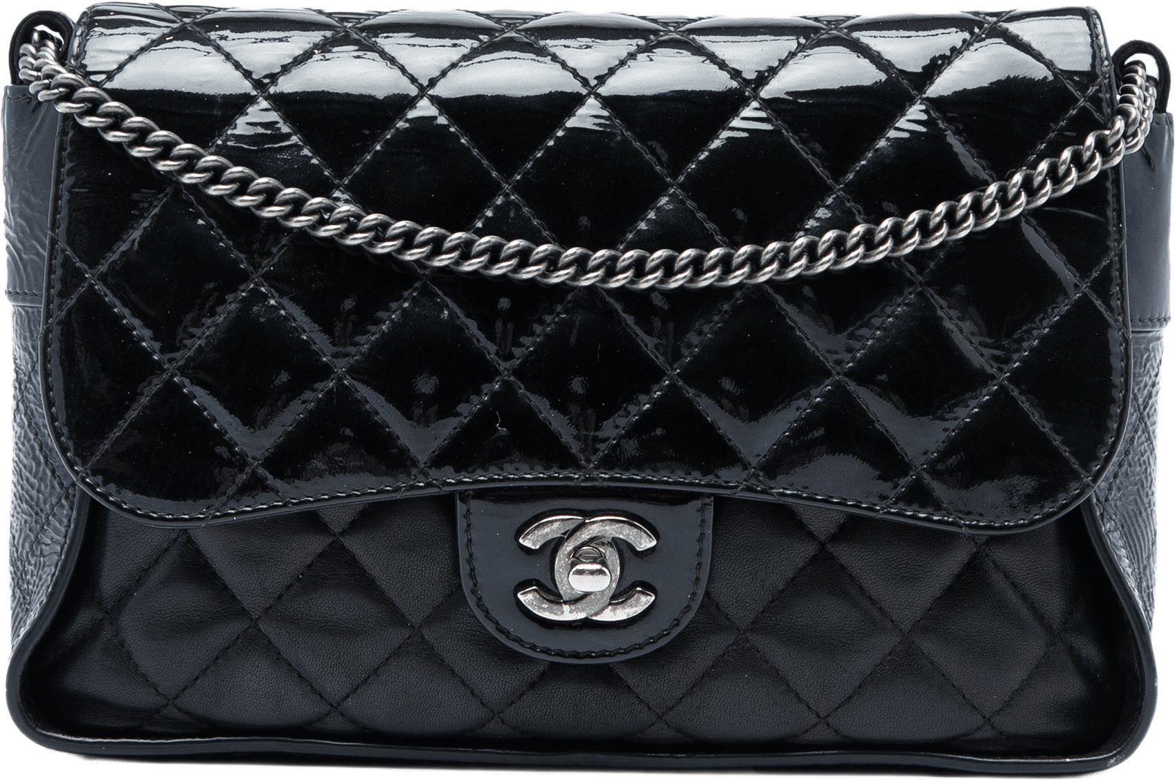 Chanel Cc Quilted Lambskin And Patent Bijoux Chain Flap, från Luxclusif, i färgen svart.