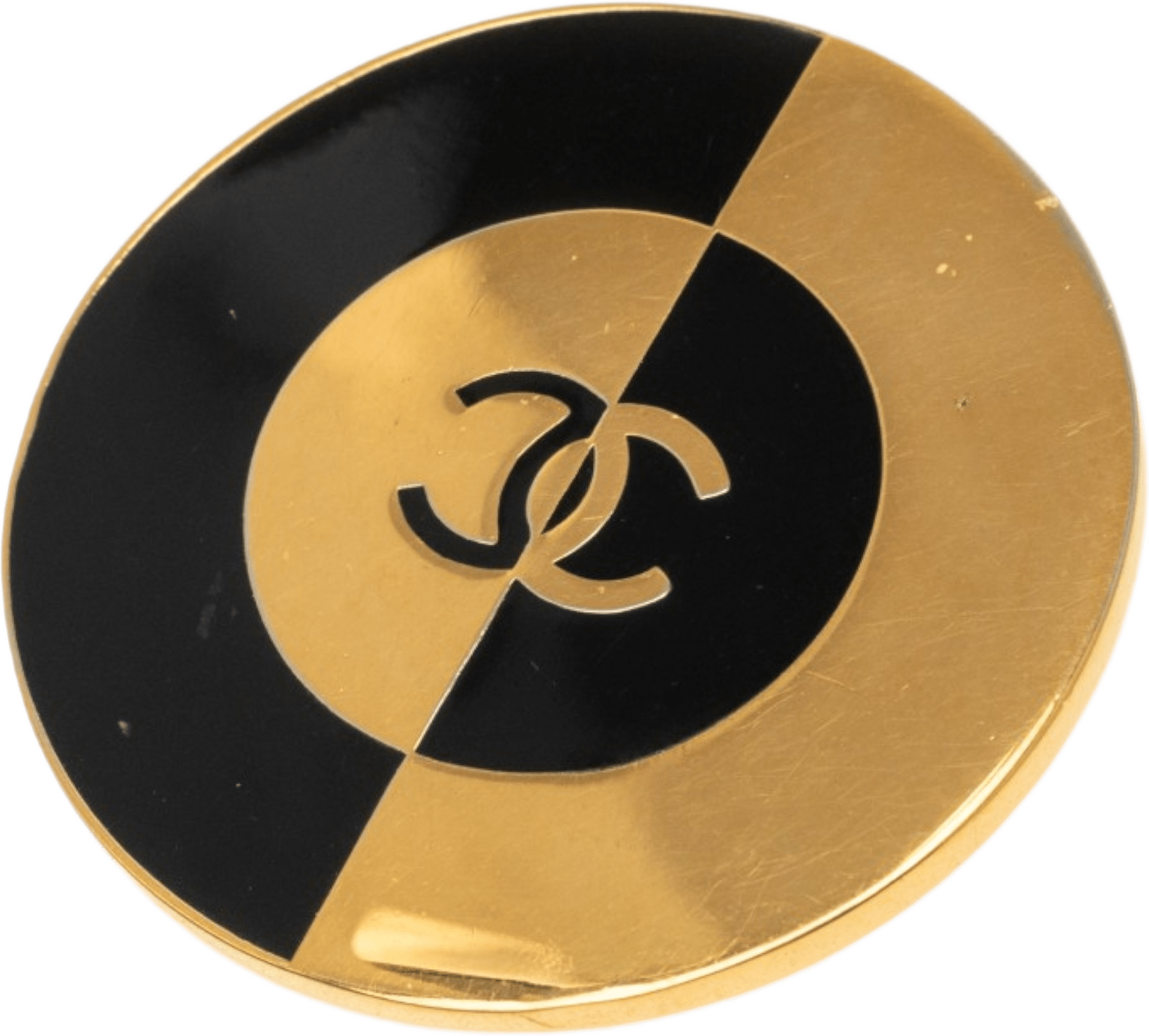 Chanel Cc Gold Plated And Enamel Round Brooch, från Luxclusif, i färgen svart.