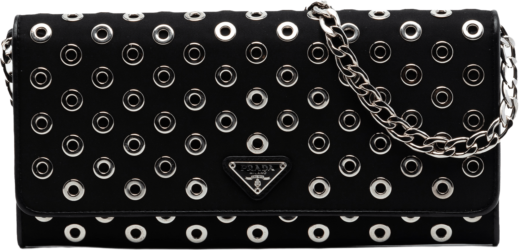 Prada Tessuto Grommet Wallet On Chain, från Luxclusif, i färgen black.