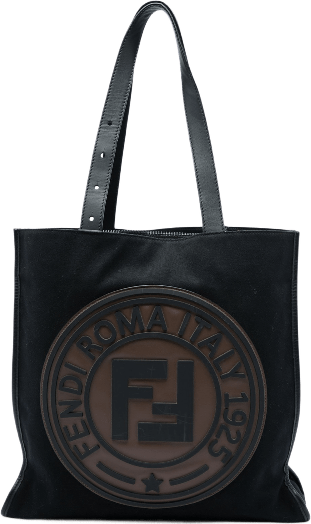 Fendi Canvas Logo Patch Tote, från Luxclusif, i färgen svart.
