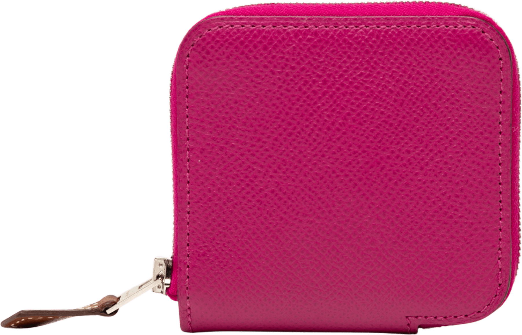 Hermès Epsom Silk In Compact Coin Purse, från Luxclusif, i färgen dark pink.
