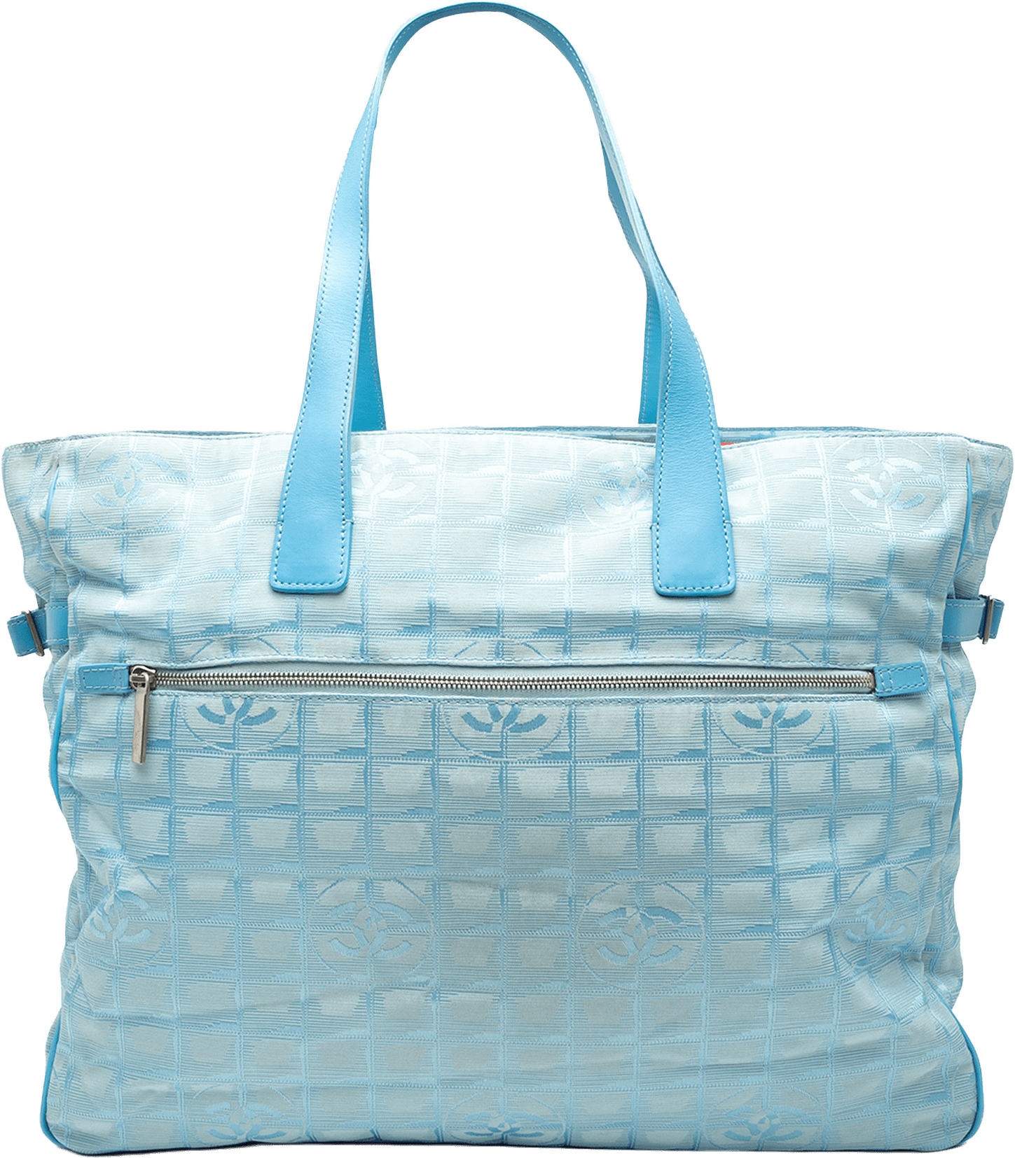 Chanel New Travel Line Nylon Tote, från Luxclusif, i färgen light blue.