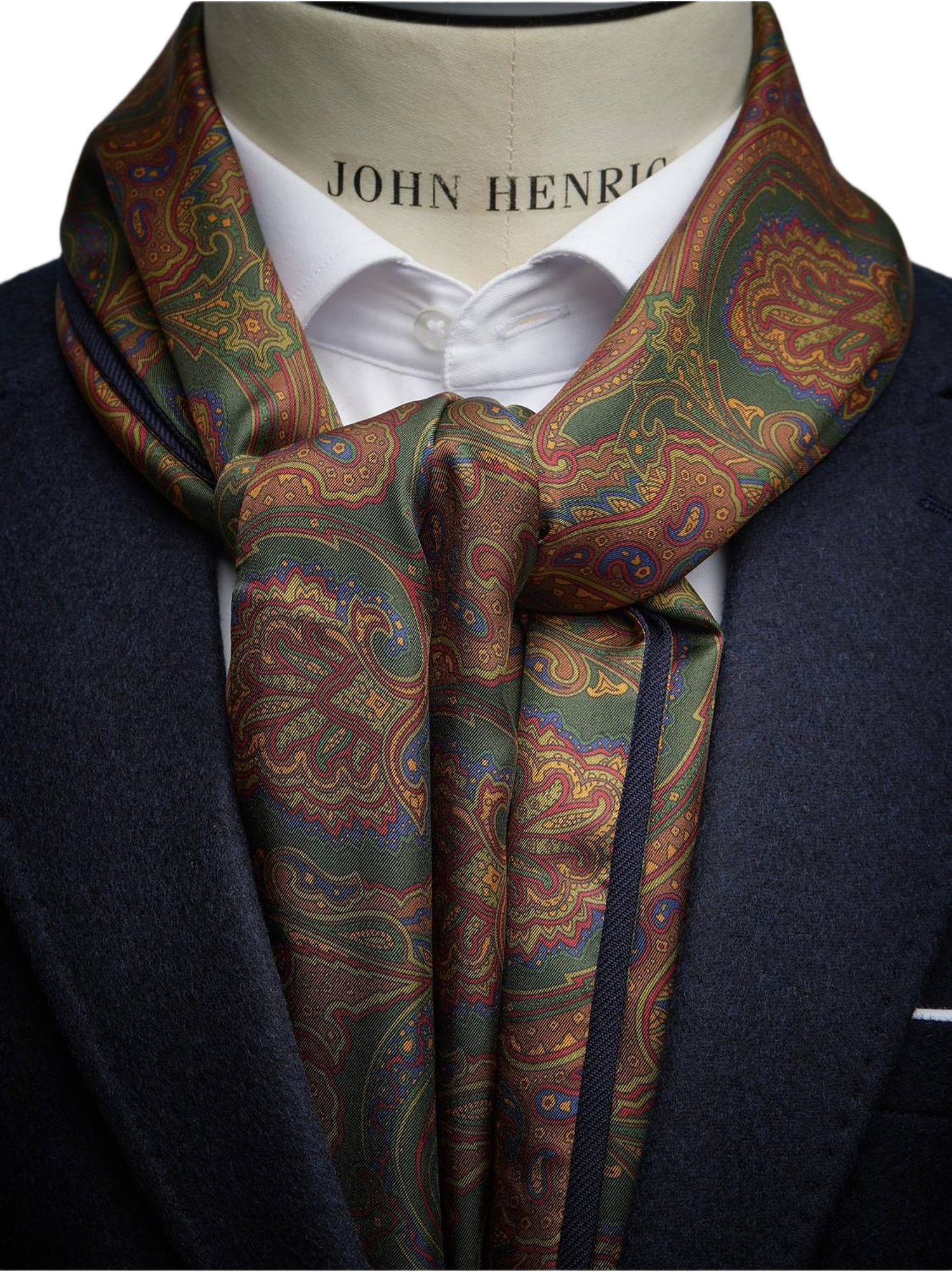 Wool & Silk Scarf, från John Henric, i färgen green.