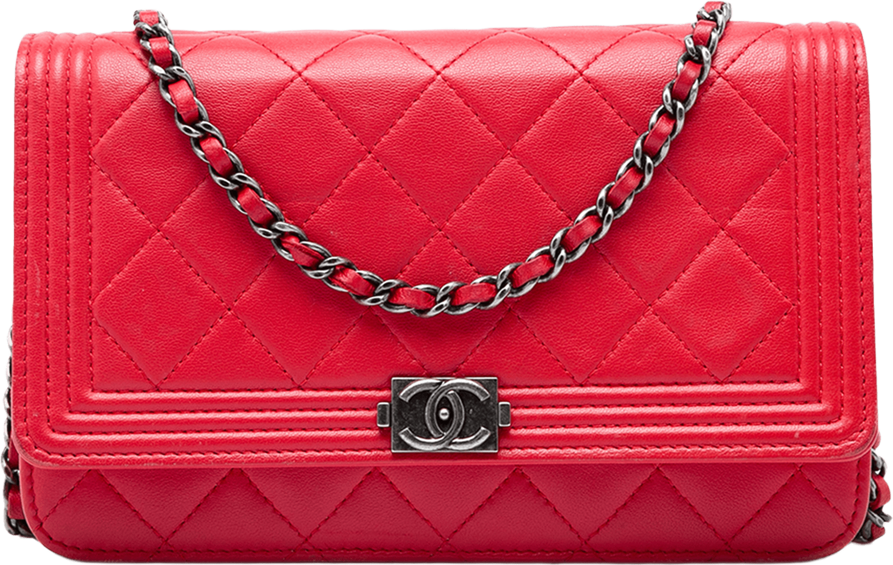 Chanel Quilted Lambskin Boy Wallet On Chain, från Luxclusif, i färgen röd.