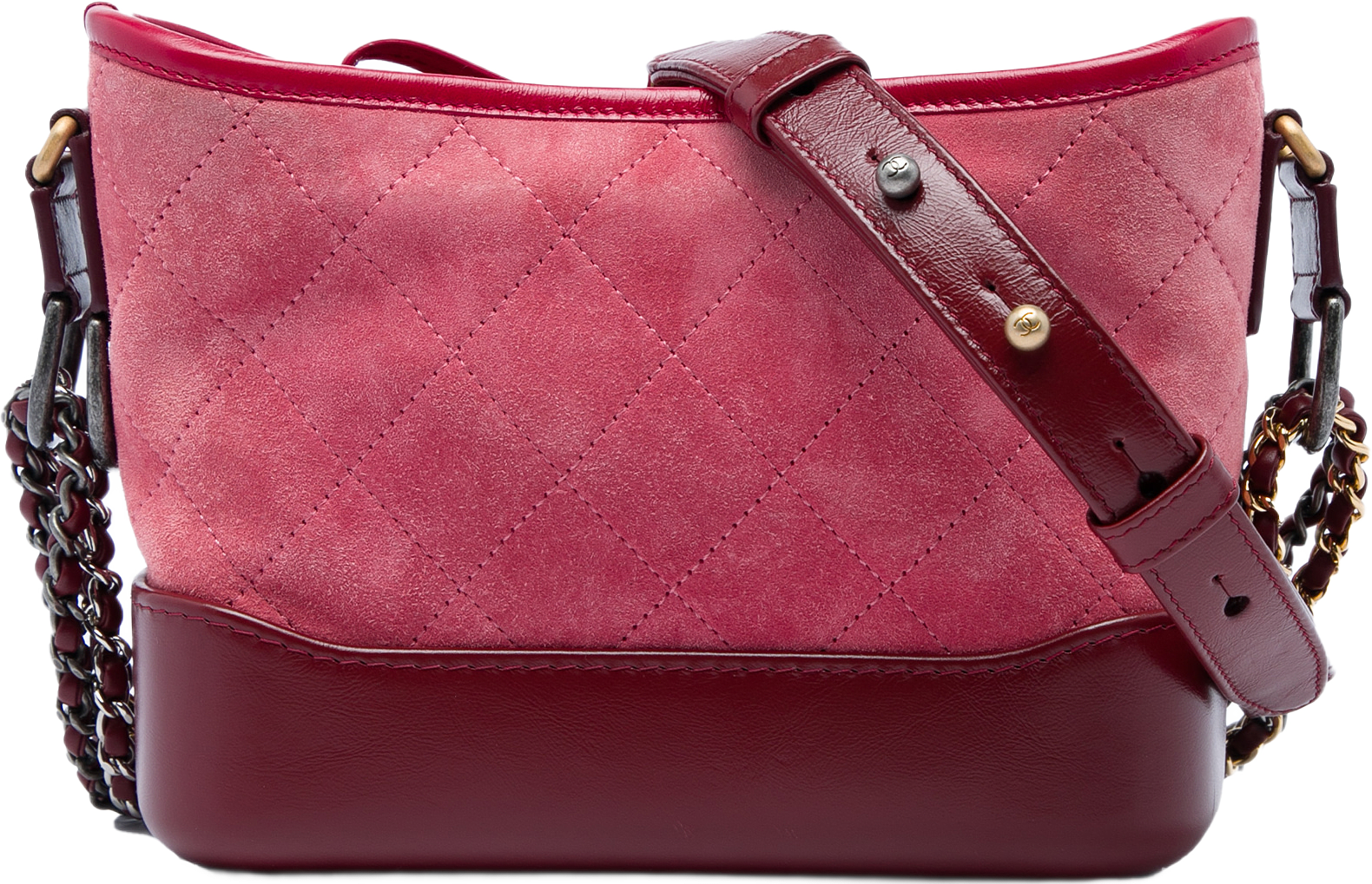 Chanel Small Quilted Suede Gabrielle Hobo, från Luxclusif, i färgen röd.