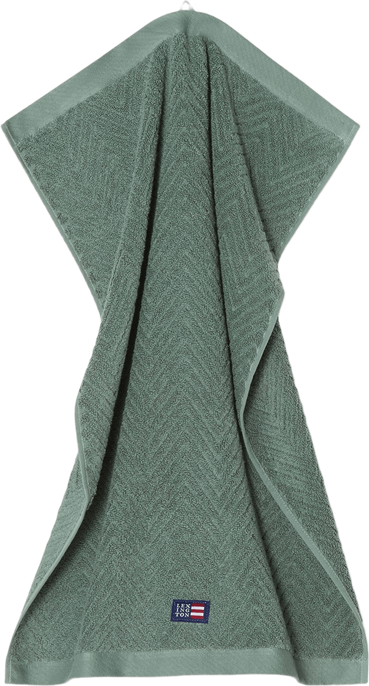 Herringbone Towel Balsam Green, från Lexington, i färgen Balsam Green.