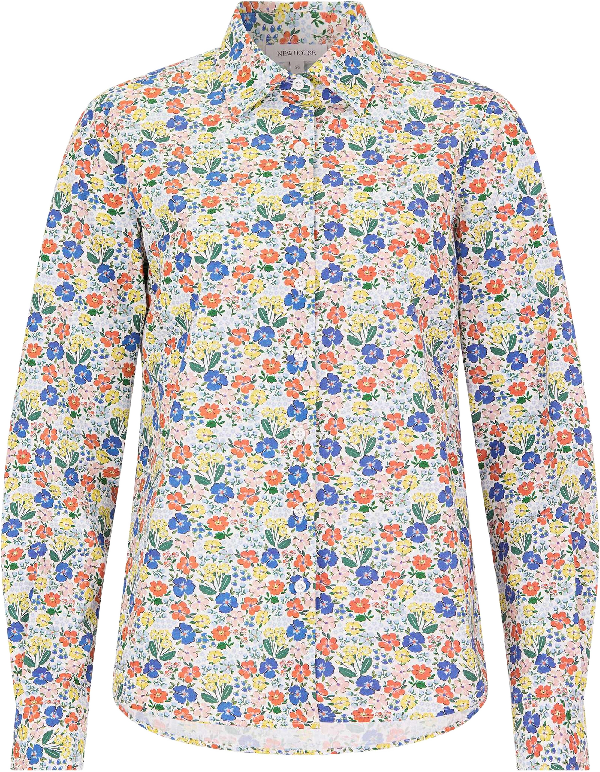 Linnea Flower Shirt, från Newhouse, i färgen offwhite.