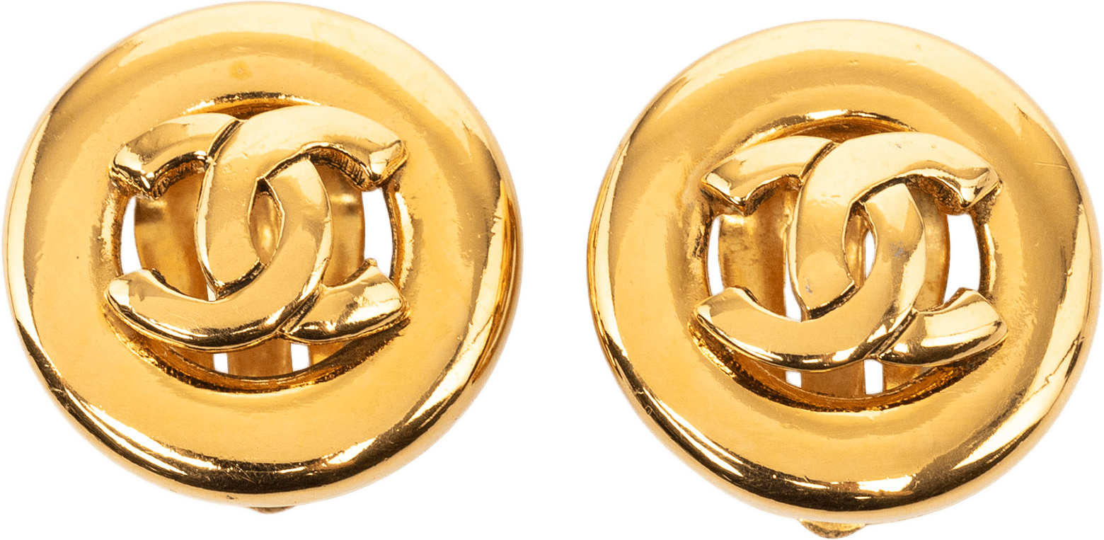 Chanel Cc Gold Plated Button Clip On Earrings, från Luxclusif, i färgen gold.