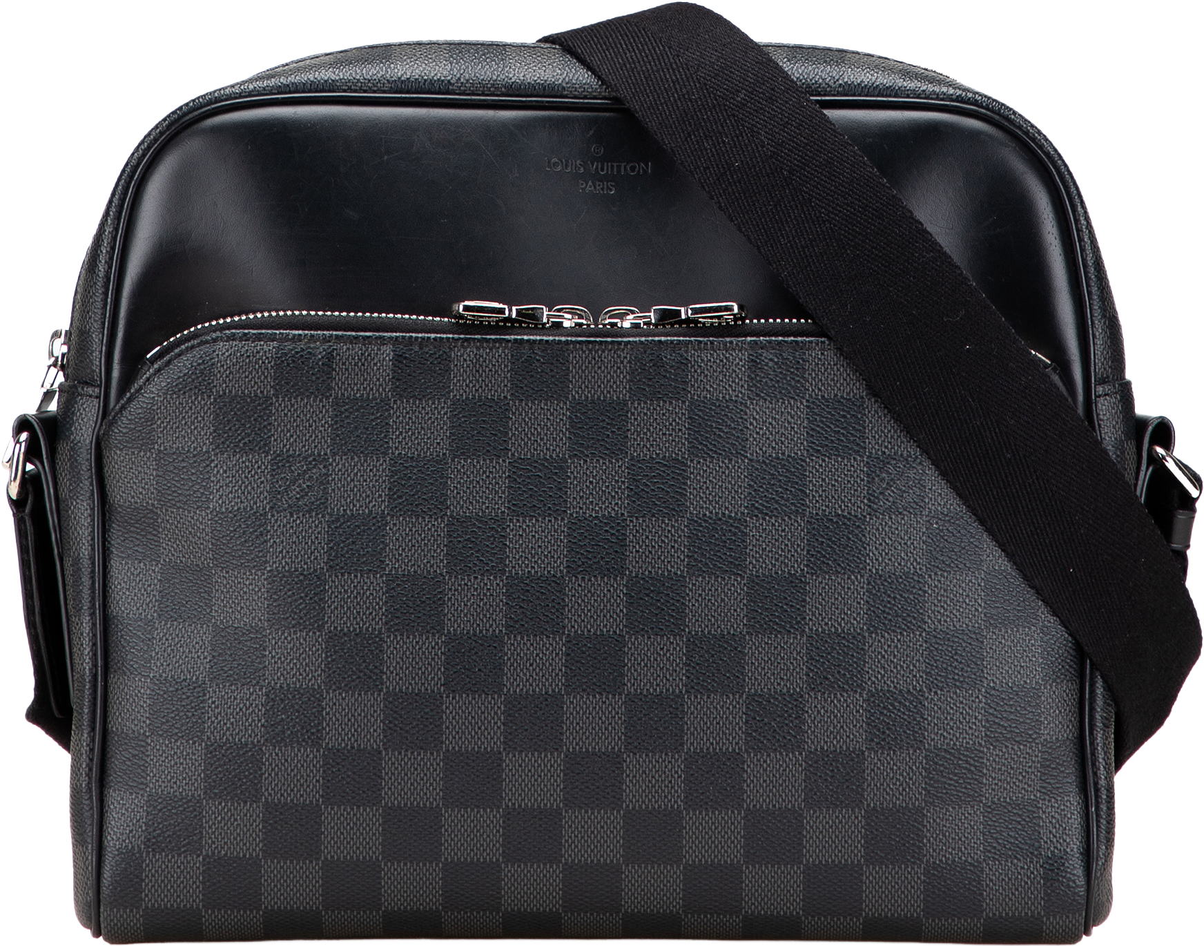 Louis Vuitton Damier Graphite Dayton Reporter Pm, från Luxclusif, i färgen black.