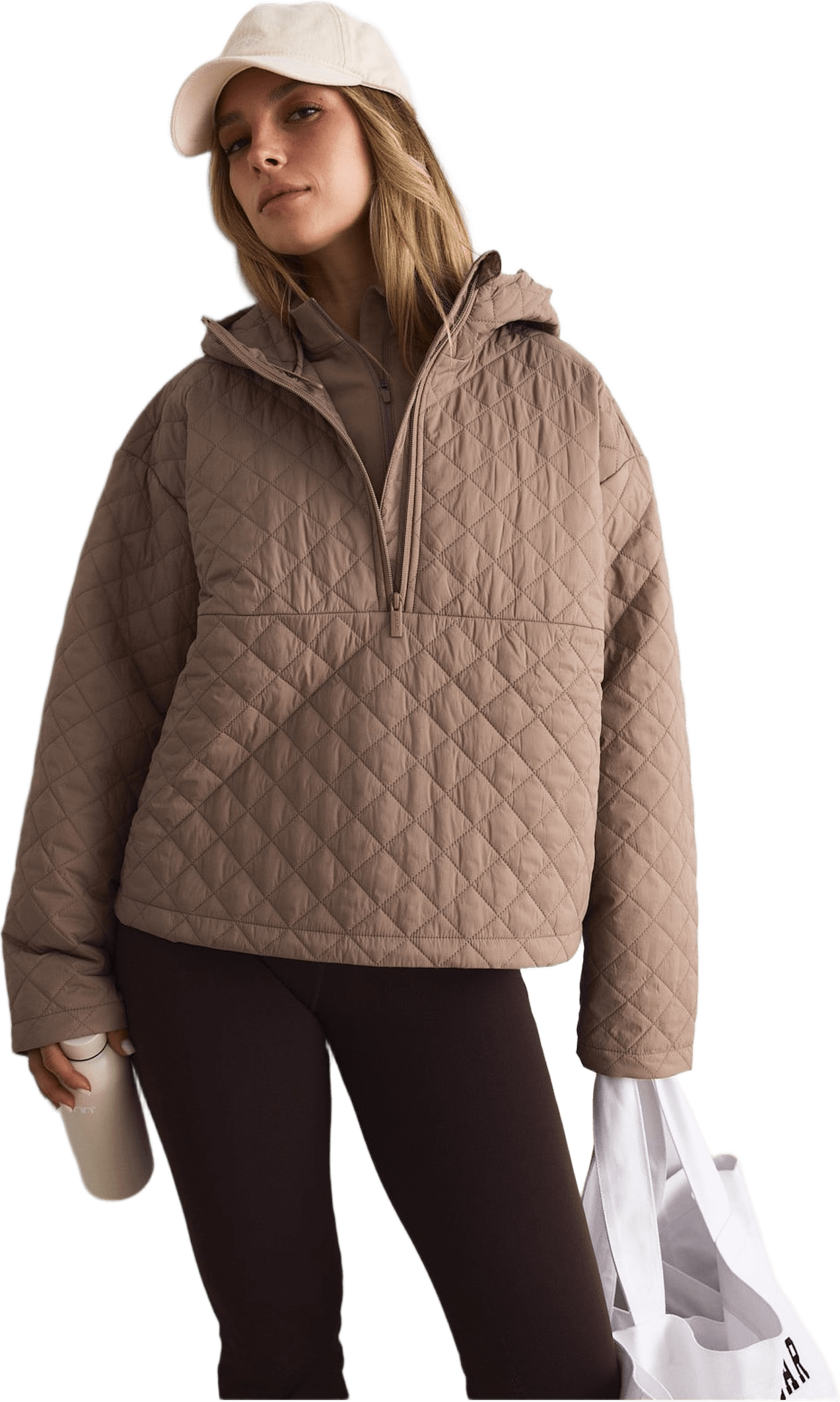 Cropped Quilted Anorak, från aim'n, i färgen espresso.