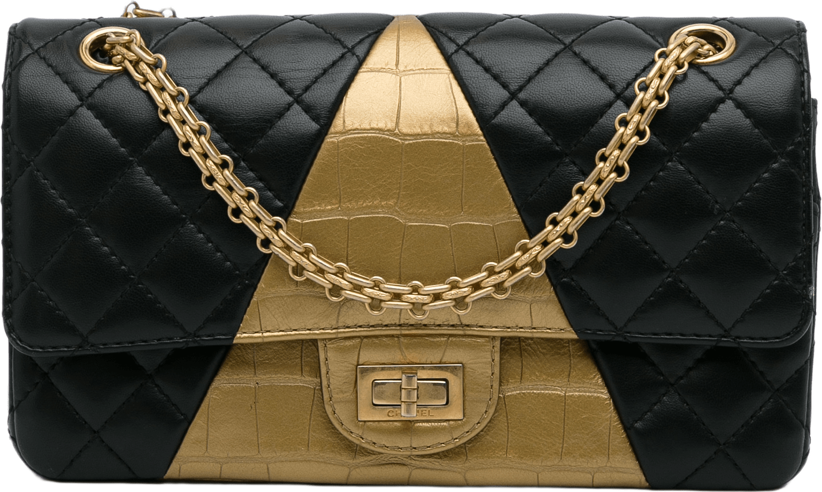 Chanel Medium Croc Embossed Lambskin 2.55 Reissue Double Flap Bag, från Luxclusif, i färgen black.
