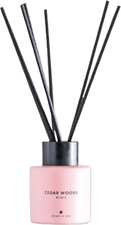 Cedar Woods By Mj’s - Diffuser, från Home of ESS, i färgen pink.