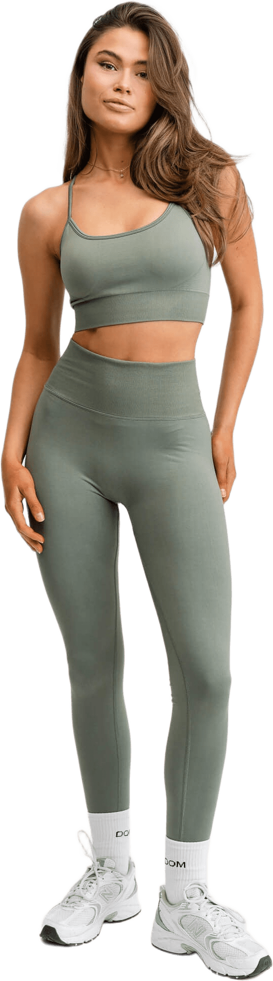 Signature Seamless Tights, från Drop of Mindfulness, i färgen agave green.