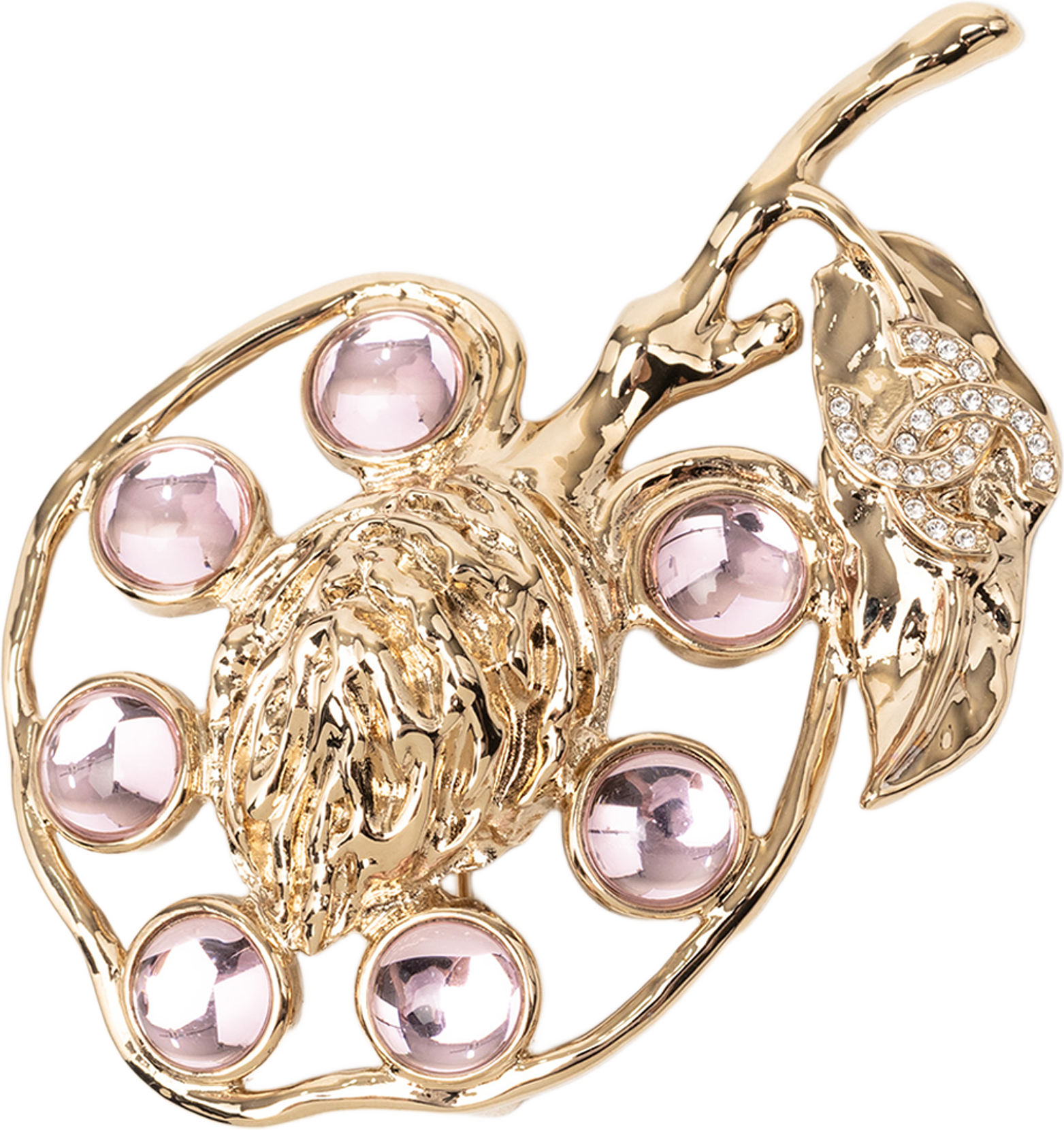Chanel Gold Plated Cc Strass And Gripoix Fruit Pin Brooch, från Luxclusif, i färgen gold.