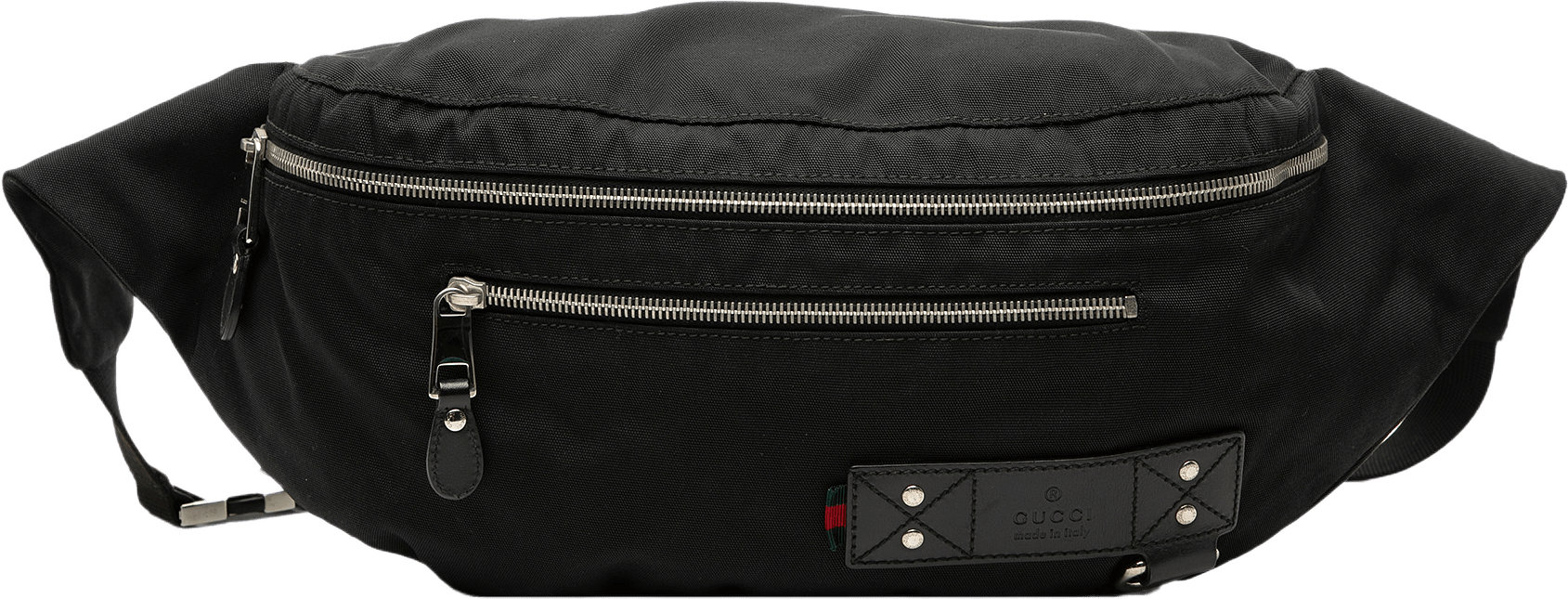 Gucci Nylon Belt Bag, från Luxclusif, i färgen black.