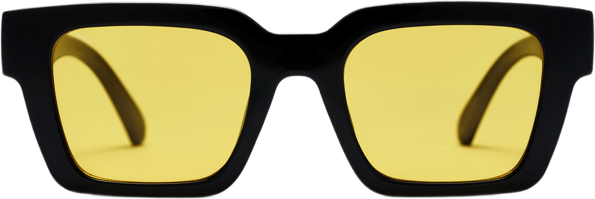 Max, från CHPO, i färgen shiny black/yellow.