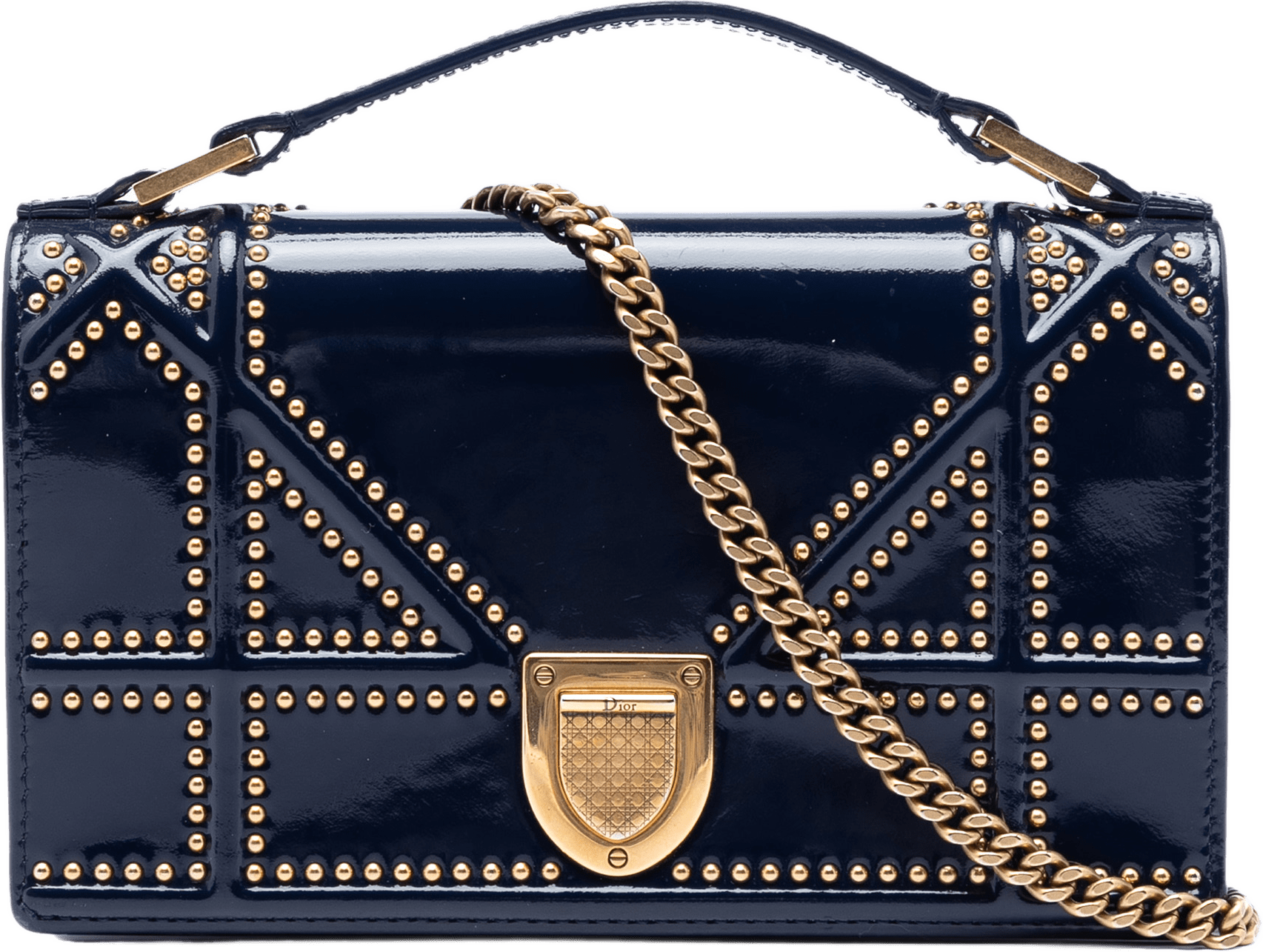 Dior Patent Studded Diorama Top Handle Wallet On Chain, från Luxclusif, i färgen navy.