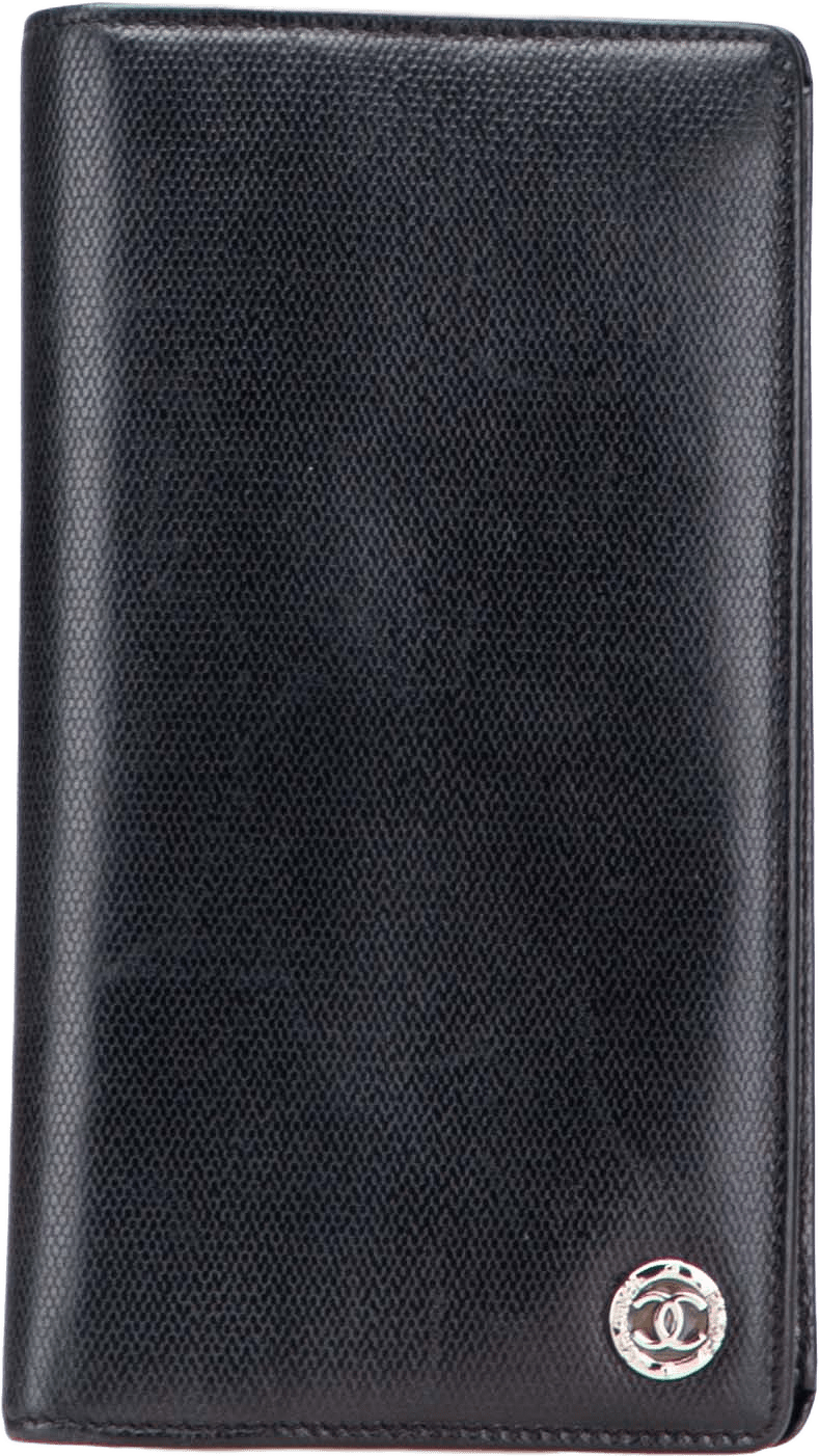 Chanel Lambskin Leather Cc Button Long Wallet, från Luxclusif, i färgen black.