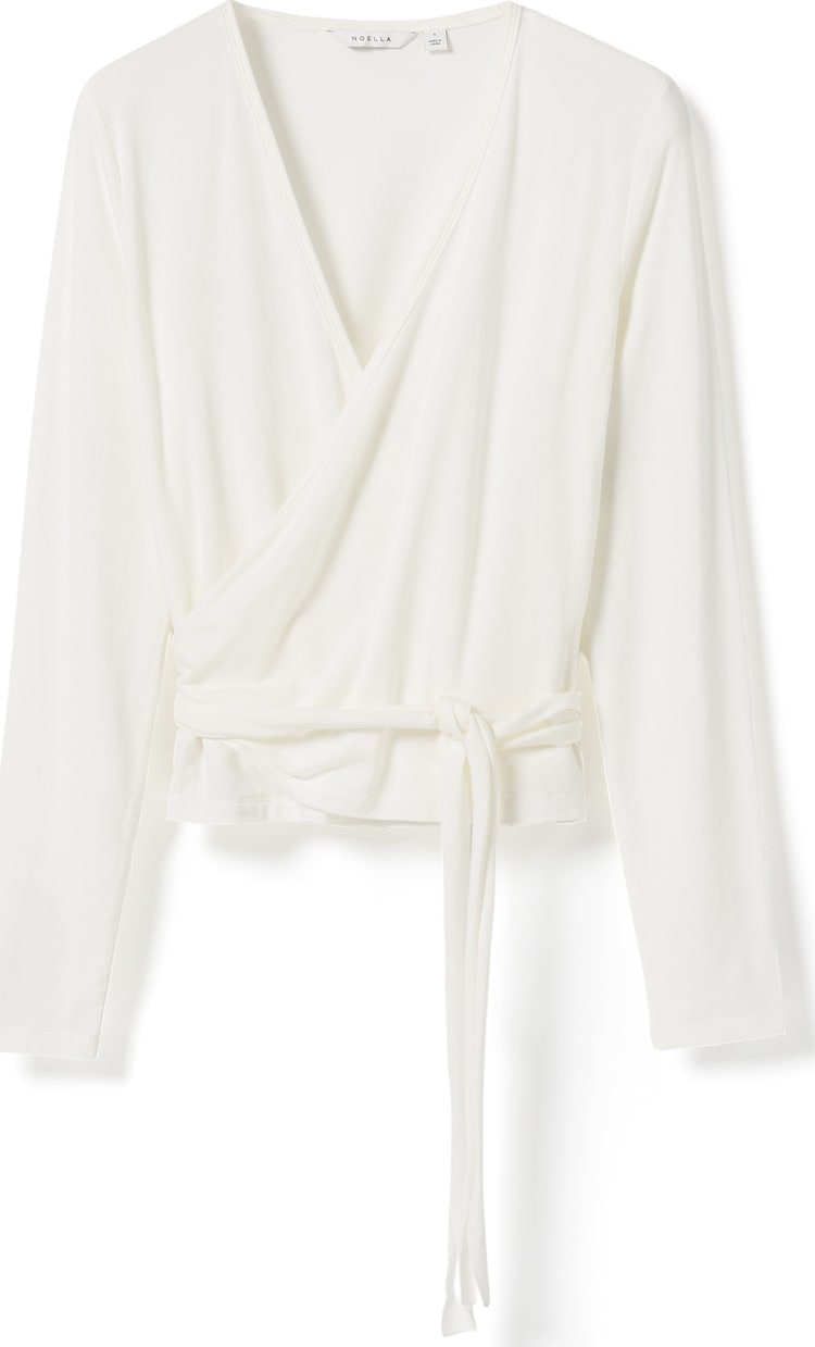 N-maddie Top - White, från Noella, i färgen white.