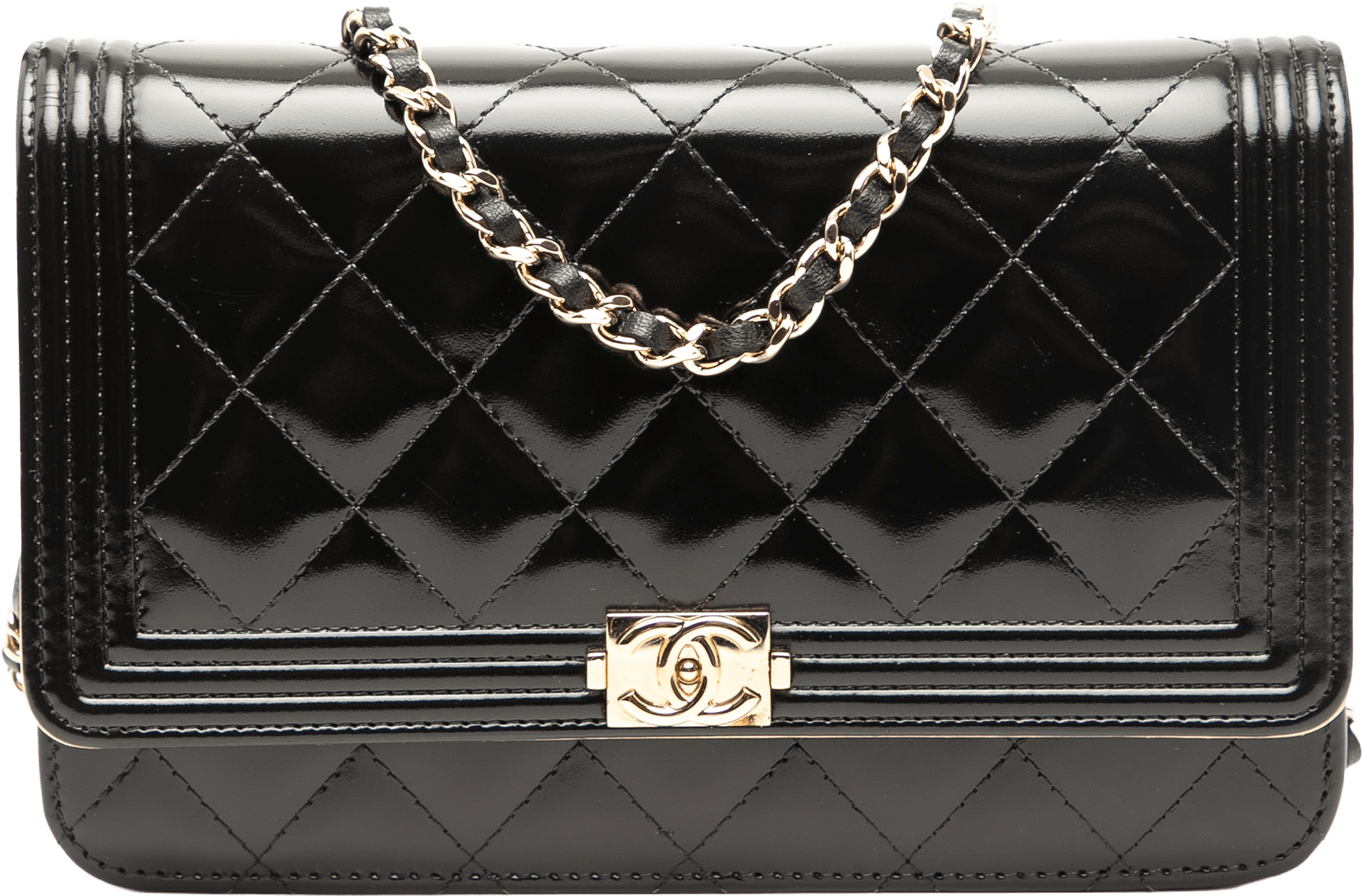 Chanel Quilted Patent Boy Wallet On Chain, från Luxclusif, i färgen black.
