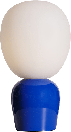 Bordslampa Buddy, från Belid, i färgen ultramarinblå/opal glas.